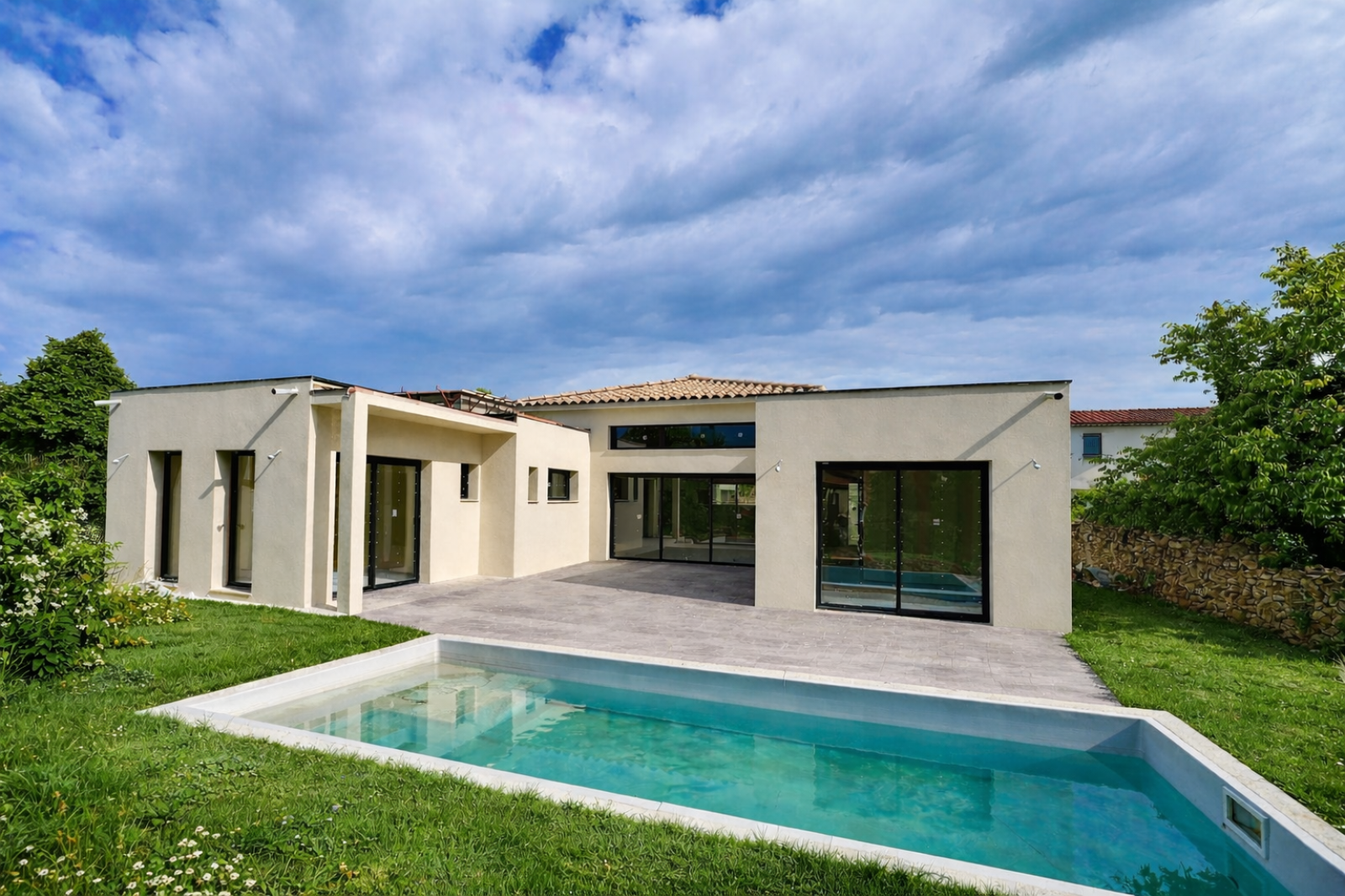 maison neuve Grans proche de Salon de Provence