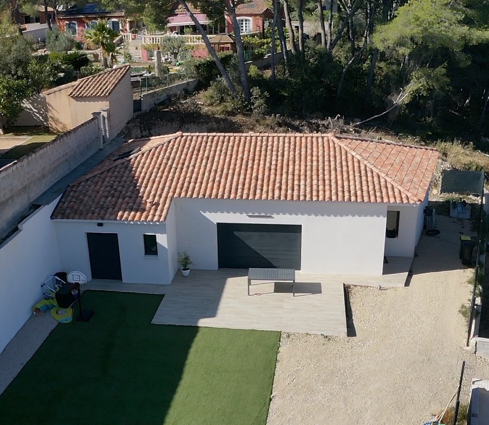 maison de plain pied toit multi pente