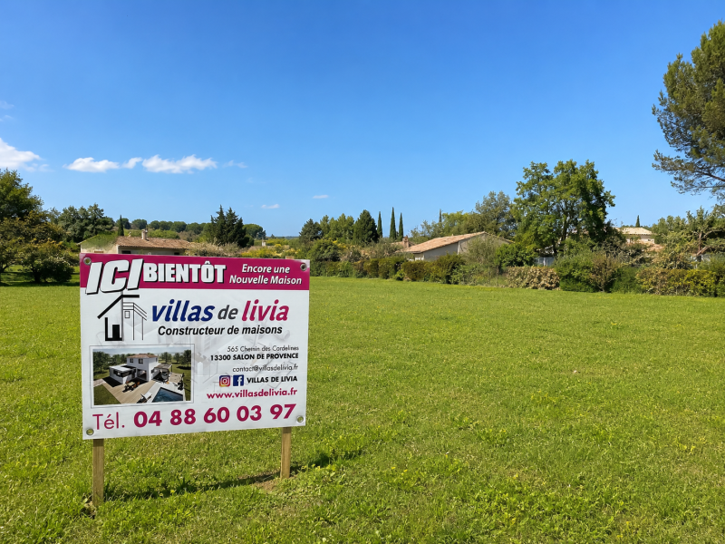 Recherche de terrain constructible pour une maison individuelle dans les Bouches-du-Rhône