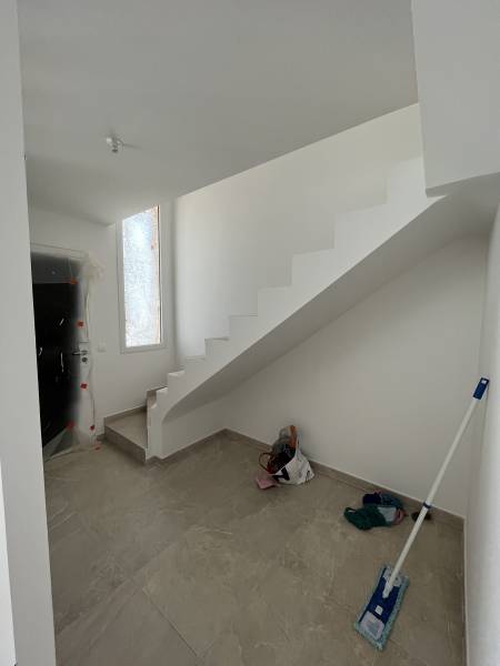 Maison en R+1 à Lamanon